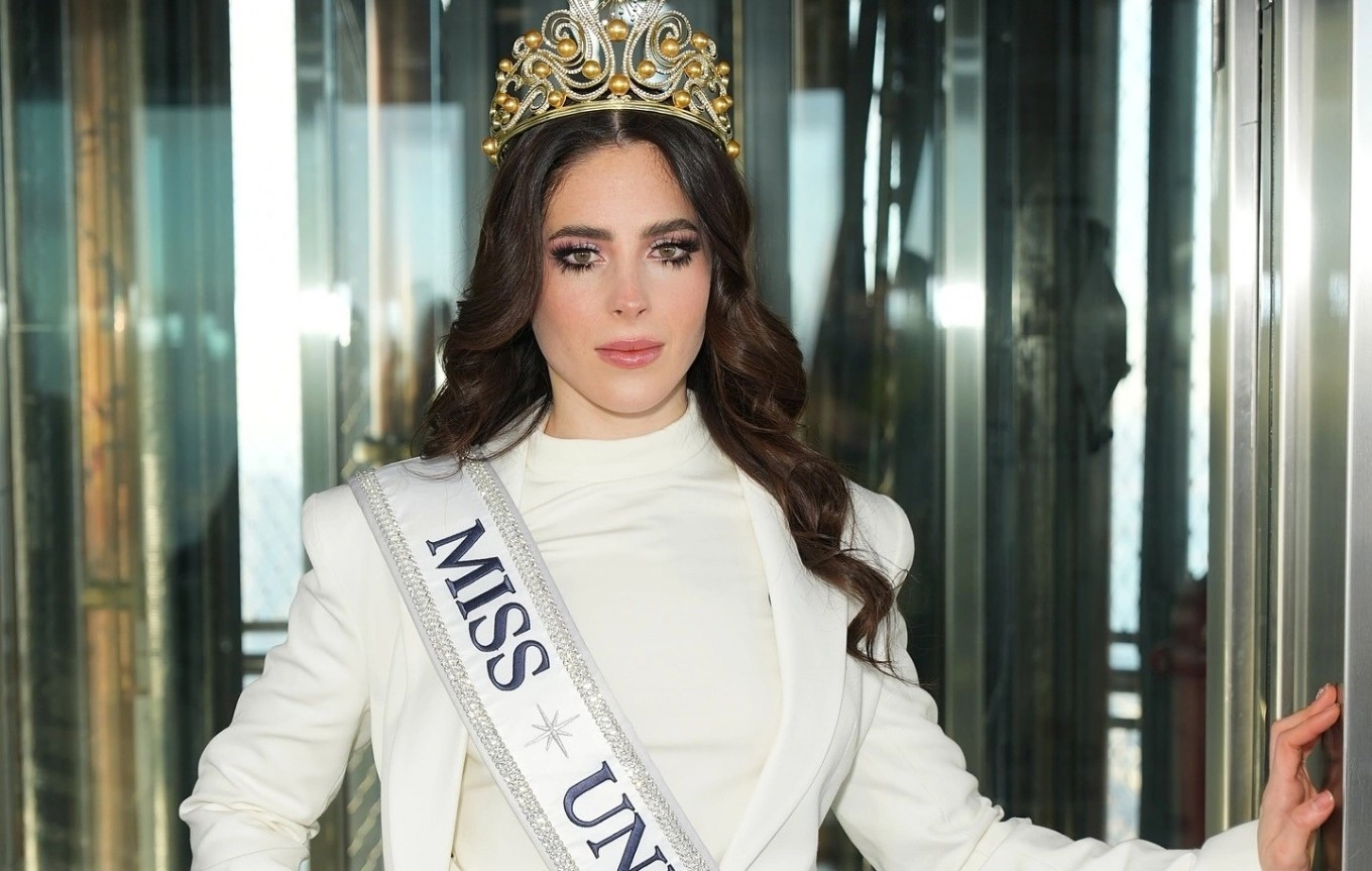 Fatima Bosch c&atilde;i tay đ&ocirc;i với kh&aacute;n giả tại Harvard: Chuyện hậu trường Hoa hậu Ho&agrave;n vũ 2026 - Ảnh 1.