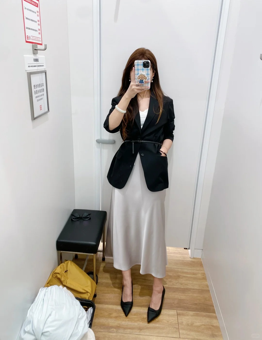 7 c&ocirc;ng thức diện ch&acirc;n v&aacute;y lụa vừa thanh lịch vừa t&ocirc;n d&aacute;ng cho n&agrave;ng c&ocirc;ng sở - Ảnh 5.