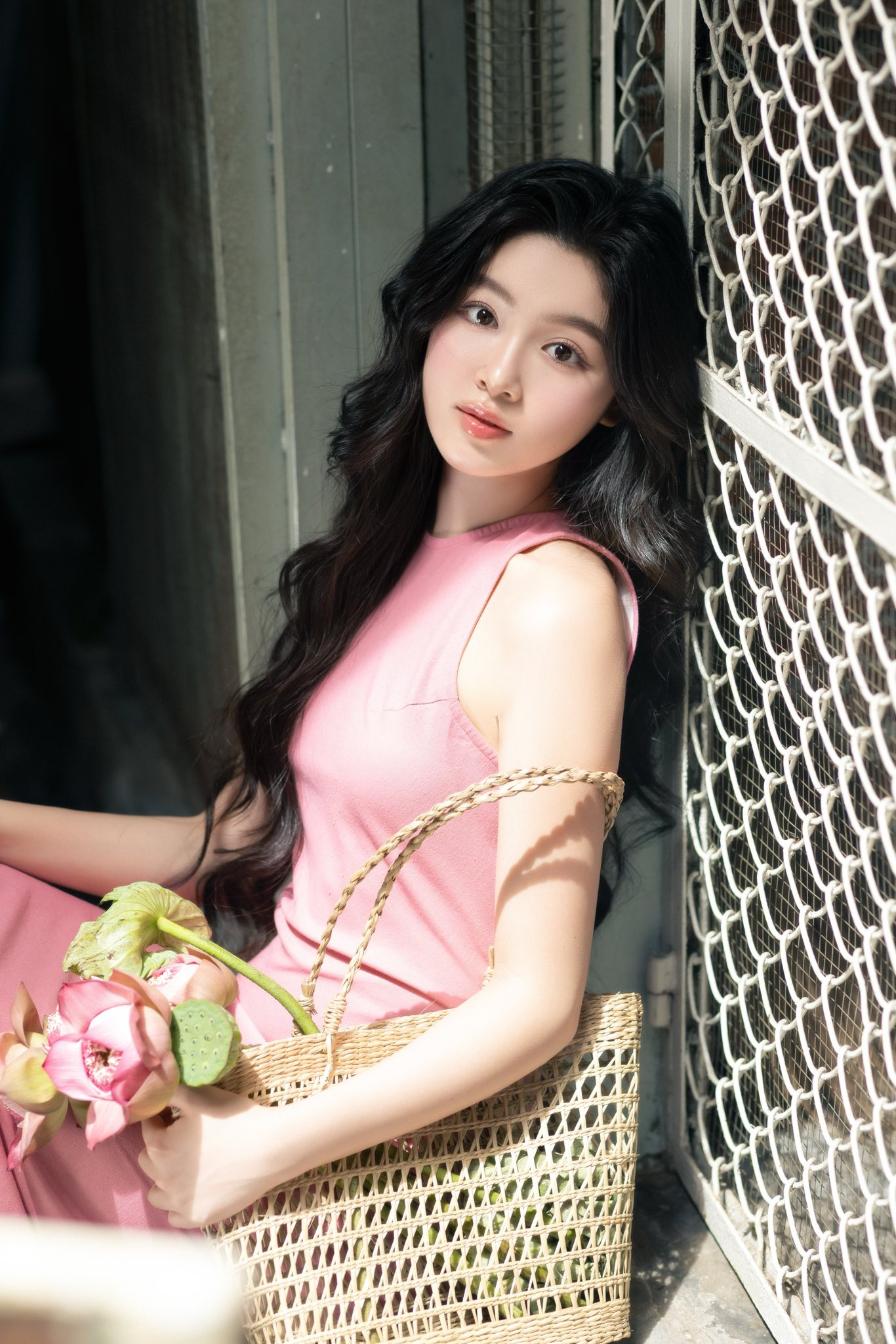 MC Quyền Linh v&agrave; quan điểm về t&igrave;nh y&ecirc;u của con g&aacute;i Lọ Lem năm 2026 - Ảnh 3.