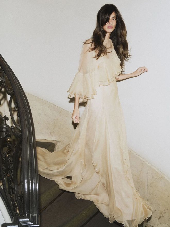 B&egrave;o nh&uacute;n: Chi tiết thời trang cứu rỗi v&oacute;c d&aacute;ng năm 2026 - Ảnh 5.