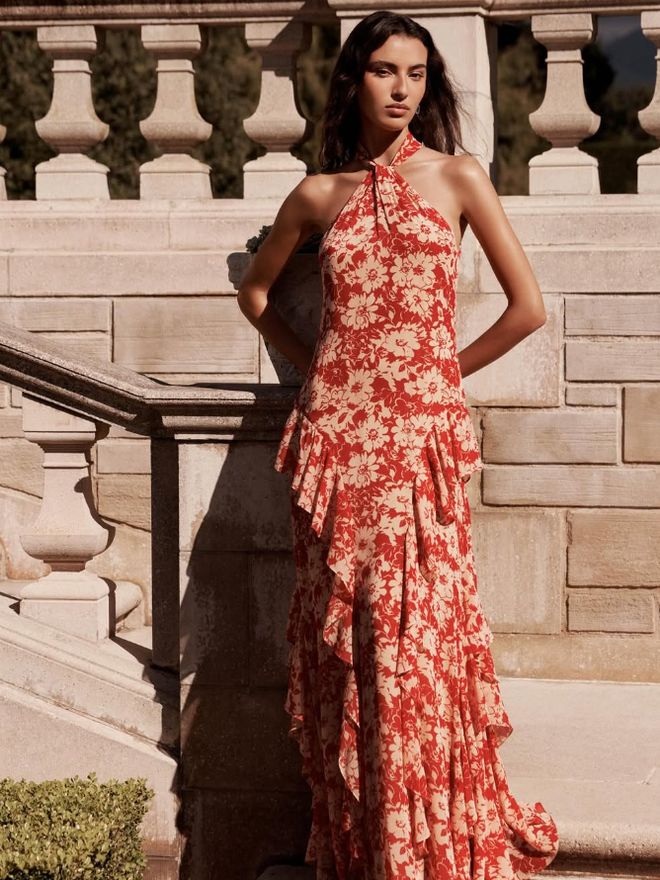 B&egrave;o nh&uacute;n: Chi tiết thời trang cứu rỗi v&oacute;c d&aacute;ng năm 2026 - Ảnh 12.