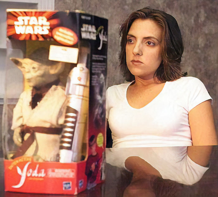 toy-yoda-toyota-hooters-prank-gone-wrong-jodee-berry-12-5dd8fe3af091f700-231617-1775009964448-1775009964696190178507.jpg