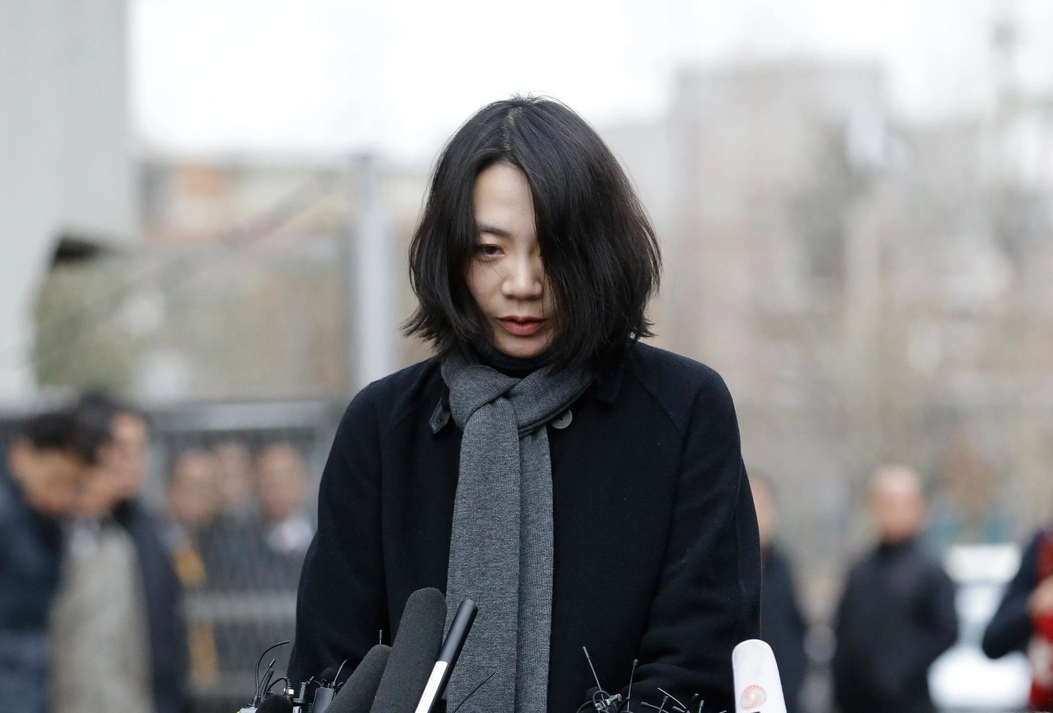 Park Chang - jin từ người bị đuổi khỏi máy bay đến Trưởng khối Kế hoạch tại KAC Airport - Ảnh 5. Park Chang - jin từ người bị đuổi khỏi máy bay đến Trưởng khối Kế hoạch tại KAC Airport - Ảnh 5.