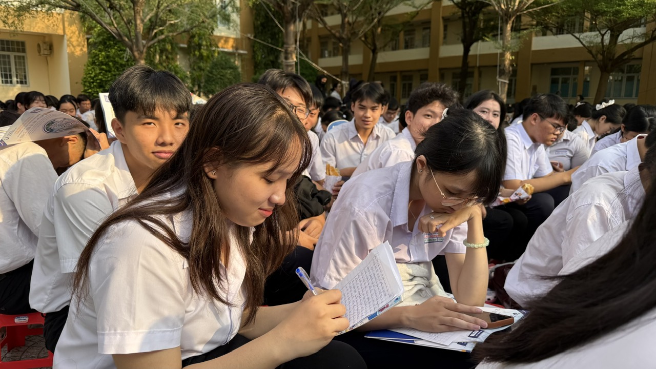 Trường ĐH tư thục có học phí như công lập - Ảnh 1.