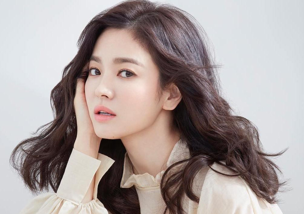 Loại rau bổ sung collagen, chống nắng tự nhiên mà Song Hye Kyo tận dụng để giữ da căng bóng: Chợ Việt bán đầy, giá cả lại rẻ - Ảnh 2.