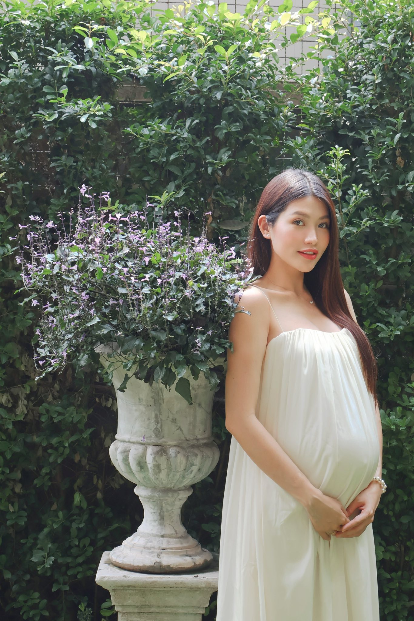 &Aacute; hậu Chế Nguyễn Quỳnh Ch&acirc;u xuất hiện sau sinh: G&acirc;y tranh c&atilde;i sự kiện 2026 - Ảnh 5.