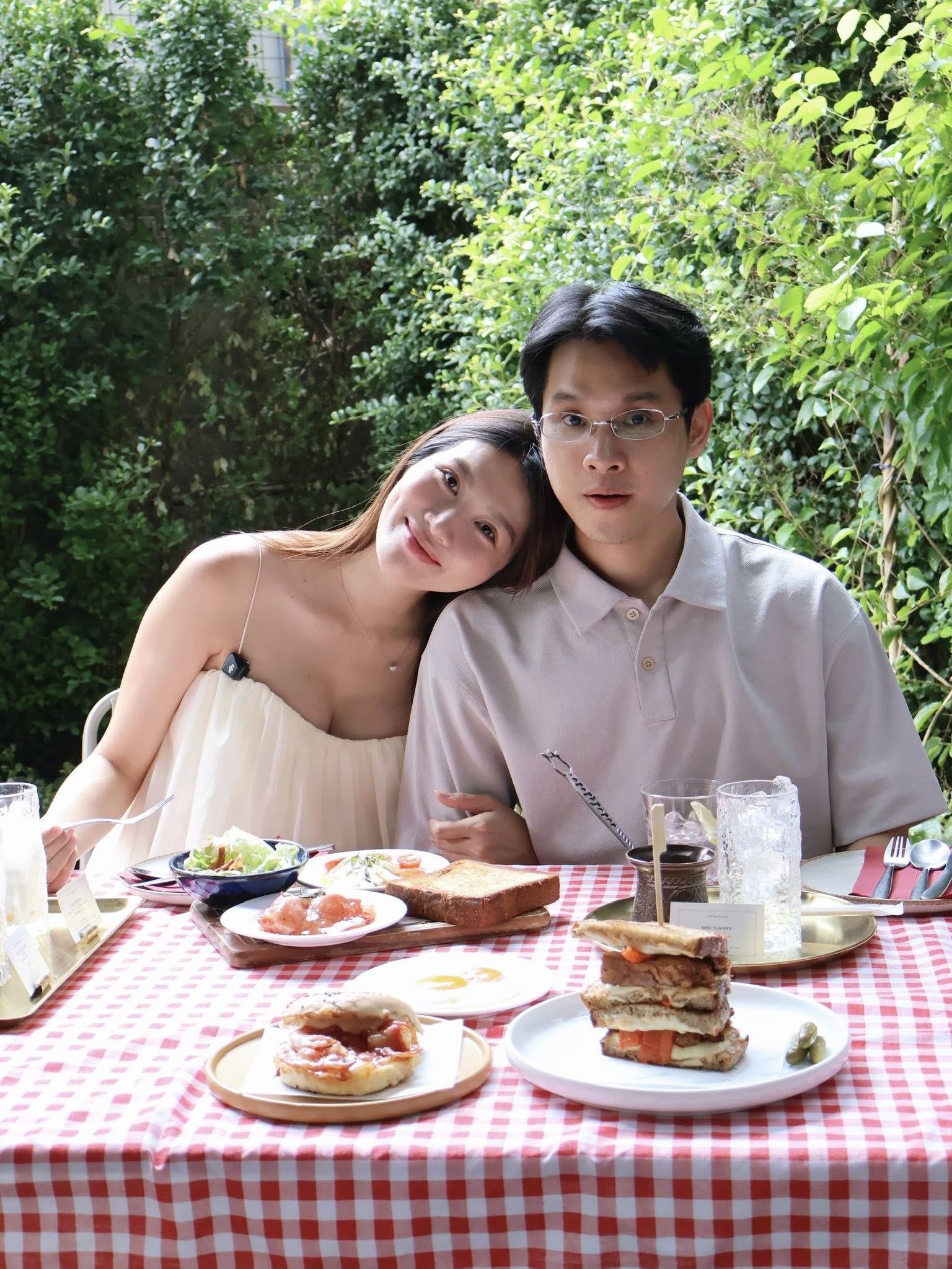 &Aacute; hậu Chế Nguyễn Quỳnh Ch&acirc;u xuất hiện sau sinh: G&acirc;y tranh c&atilde;i sự kiện 2026 - Ảnh 3.