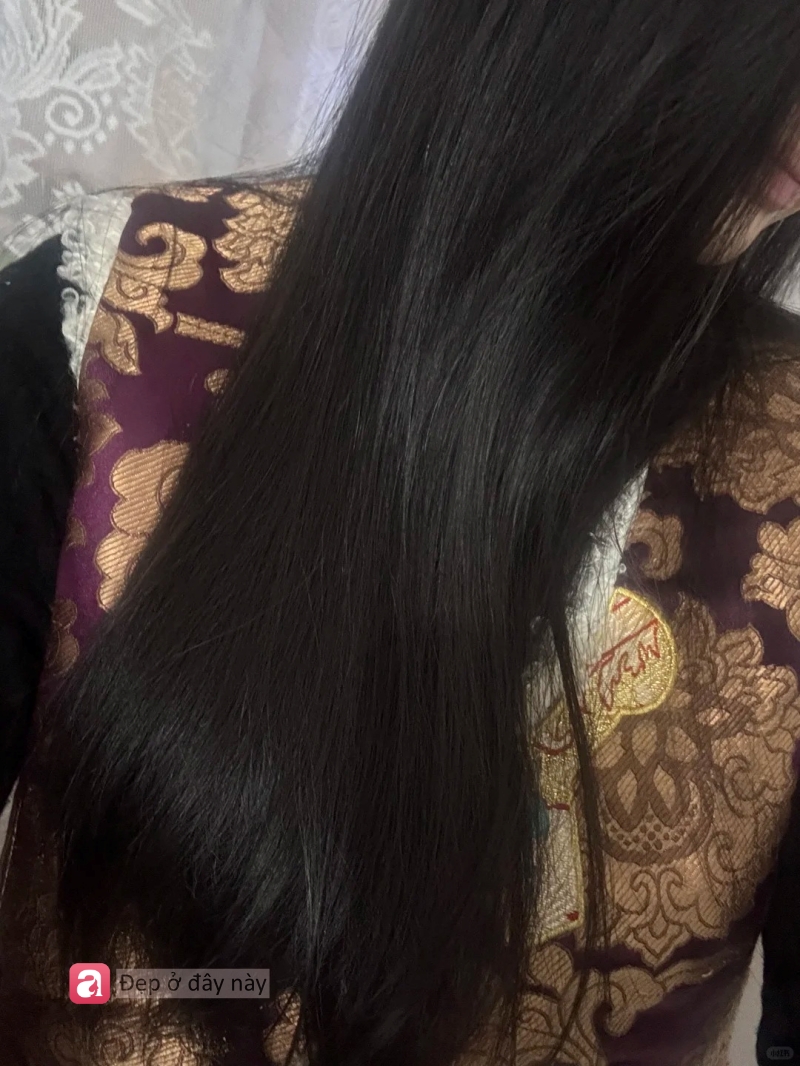 T&ocirc;i từng nghĩ phải d&ugrave;ng dầu xả đắt tiền mới c&oacute; t&oacute;c mềm mượt, cho đến khi thử c&ocirc;ng thức 2 nguy&ecirc;n liệu n&agrave;y- Ảnh 4.