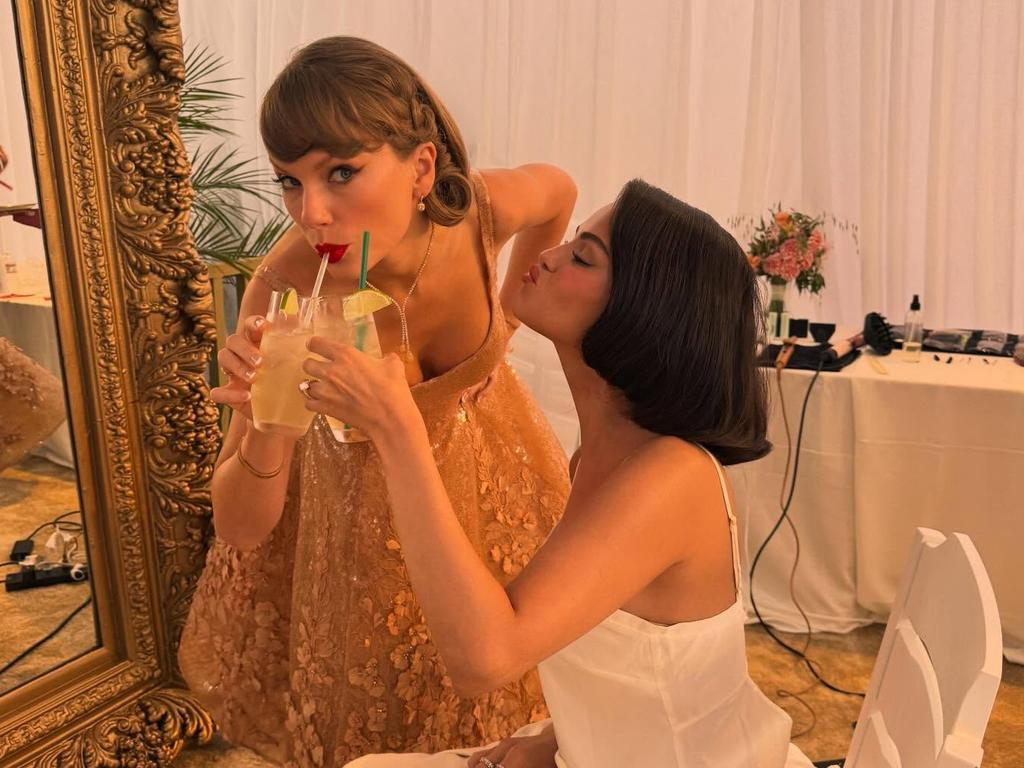 Selena Gomez , Gigi Hadid &acirc;m mưu bất ngờ trong si&ecirc;u đ&aacute;m cưới Taylor Swift 2026 - Ảnh 2.