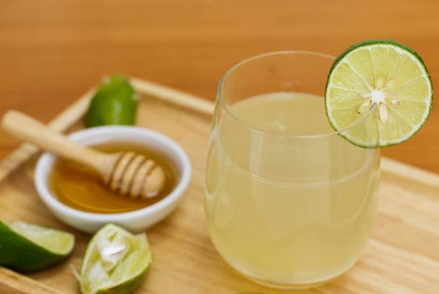 Mẹo pha chế đồ uống giải khát tại nhà trong mùa hè: Không chất phụ gia và tốt cho sức khỏe hơn - Ảnh 3.