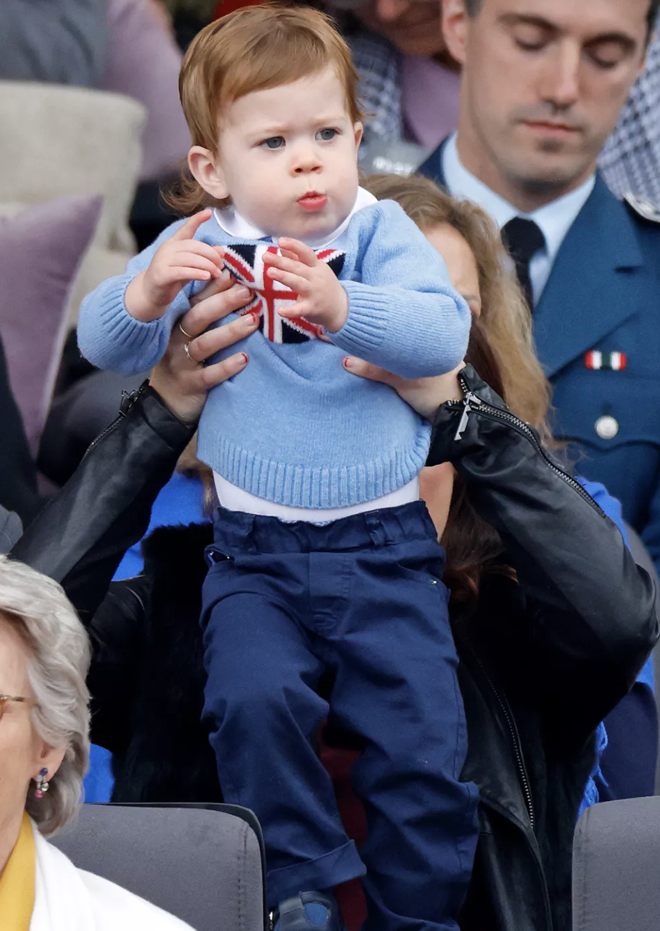 Điểm danh 14 chắt cưng Ho&agrave;ng gia: Di sản Nữ ho&agrave;ng Elizabeth II vẫn sống m&atilde;i - Ảnh 12.