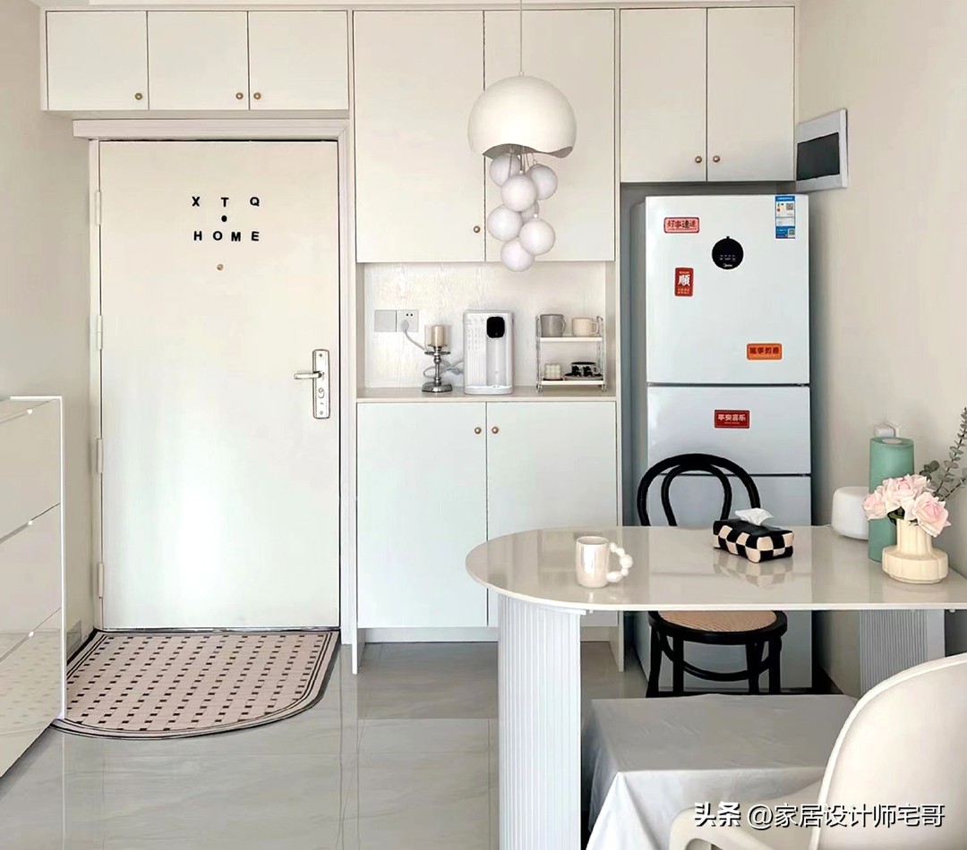 Căn hộ 37m&sup2; của c&ocirc; g&aacute;i độc th&acirc;n khiến 300.000 người th&iacute;ch: Nhỏ nhưng tinh tế đến từng g&oacute;c - Ảnh 1.