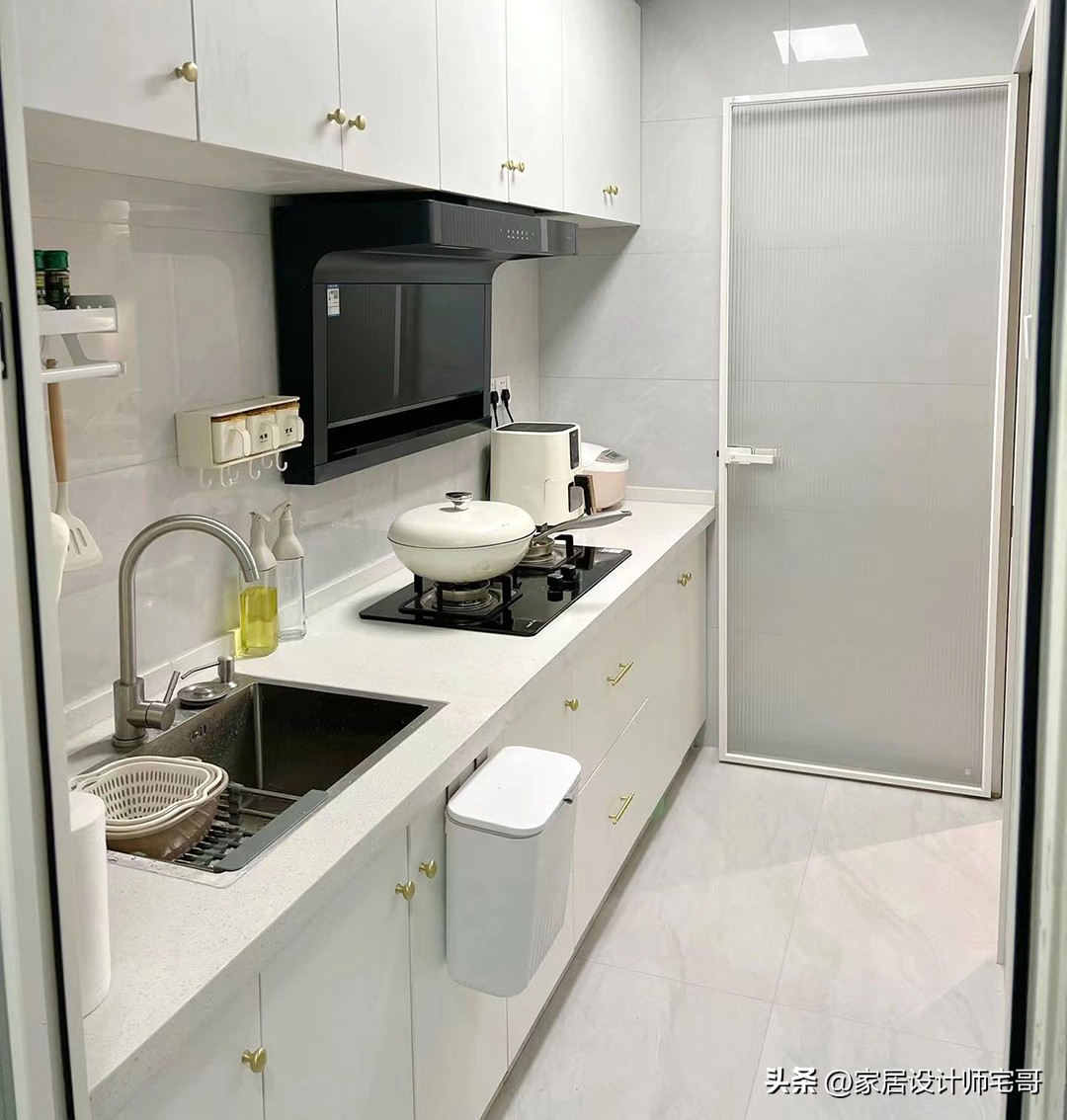 Căn hộ 37m&sup2; của c&ocirc; g&aacute;i độc th&acirc;n khiến 300.000 người th&iacute;ch: Nhỏ nhưng tinh tế đến từng g&oacute;c - Ảnh 8.