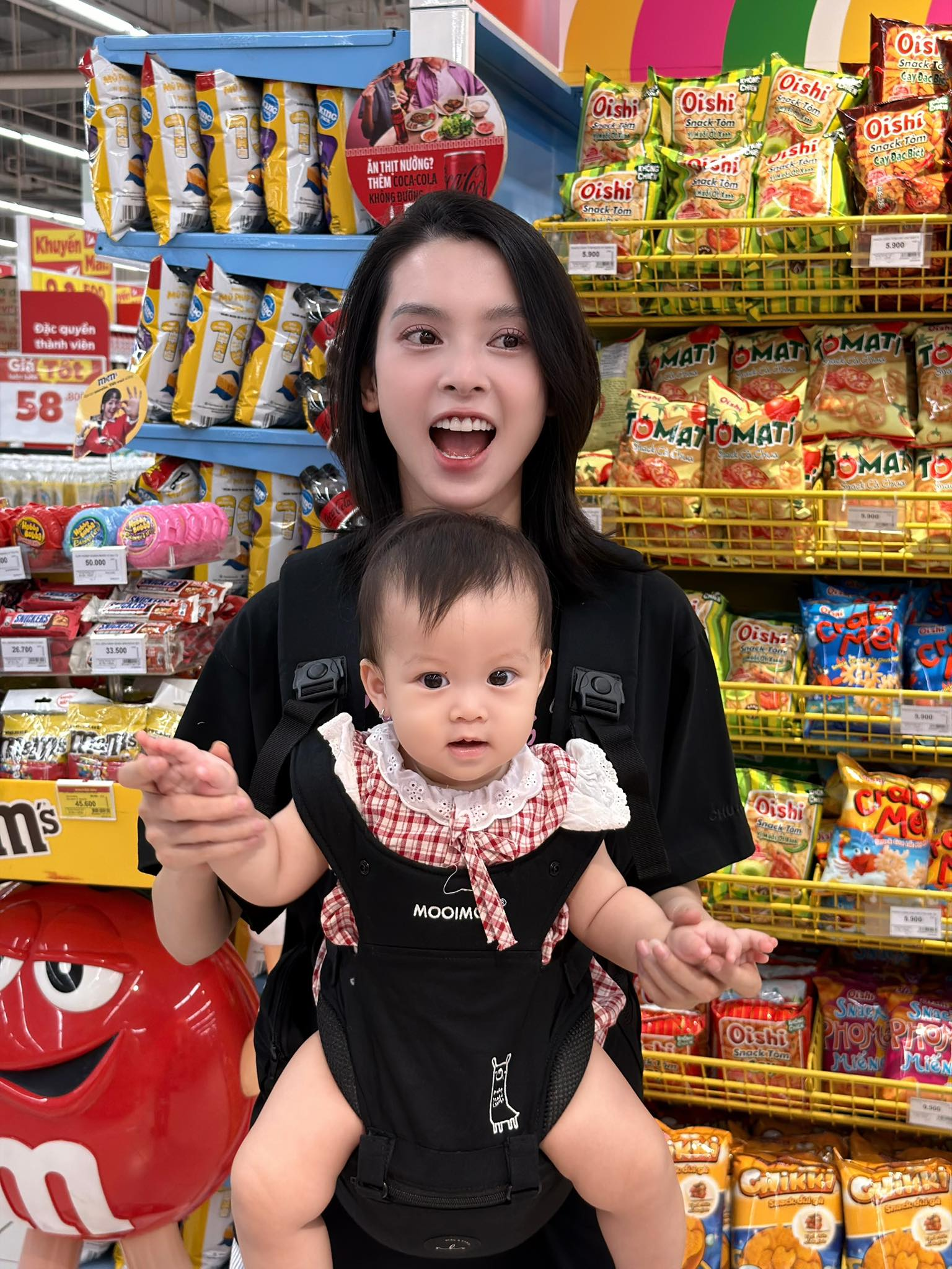 Tấm lưng ong của mẹ bỉm sữa khiến h&agrave;ng ngh&igrave;n người xu&yacute;t xoa, đằng sau đ&oacute; l&agrave; nỗi niềm &ldquo;con b&aacute;m mẹ&rdquo; kh&ocirc;ng phải ai cũng hiểu- Ảnh 10.