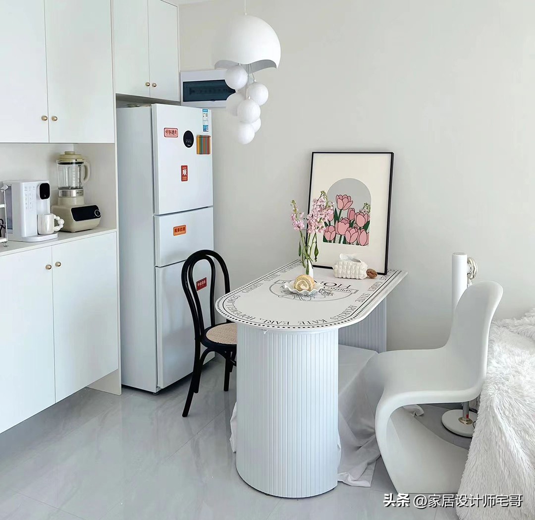 Căn hộ 37m&sup2; của c&ocirc; g&aacute;i độc th&acirc;n khiến 300.000 người th&iacute;ch: Nhỏ nhưng tinh tế đến từng g&oacute;c - Ảnh 3.