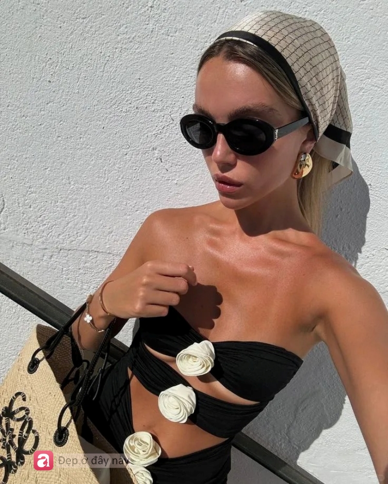 Đồ bơi &ldquo;old money&rdquo;: Kh&ocirc;ng cần hở bạo, chỉ cần tinh tế l&agrave; đủ sang - Ảnh 5.