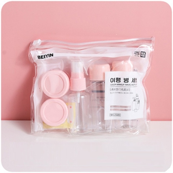 8 m&oacute;n nhỏ gi&uacute;p vali đi du lịch gọn hơn một nửa m&agrave; vẫn đủ đồ cần thiết - Ảnh 2.