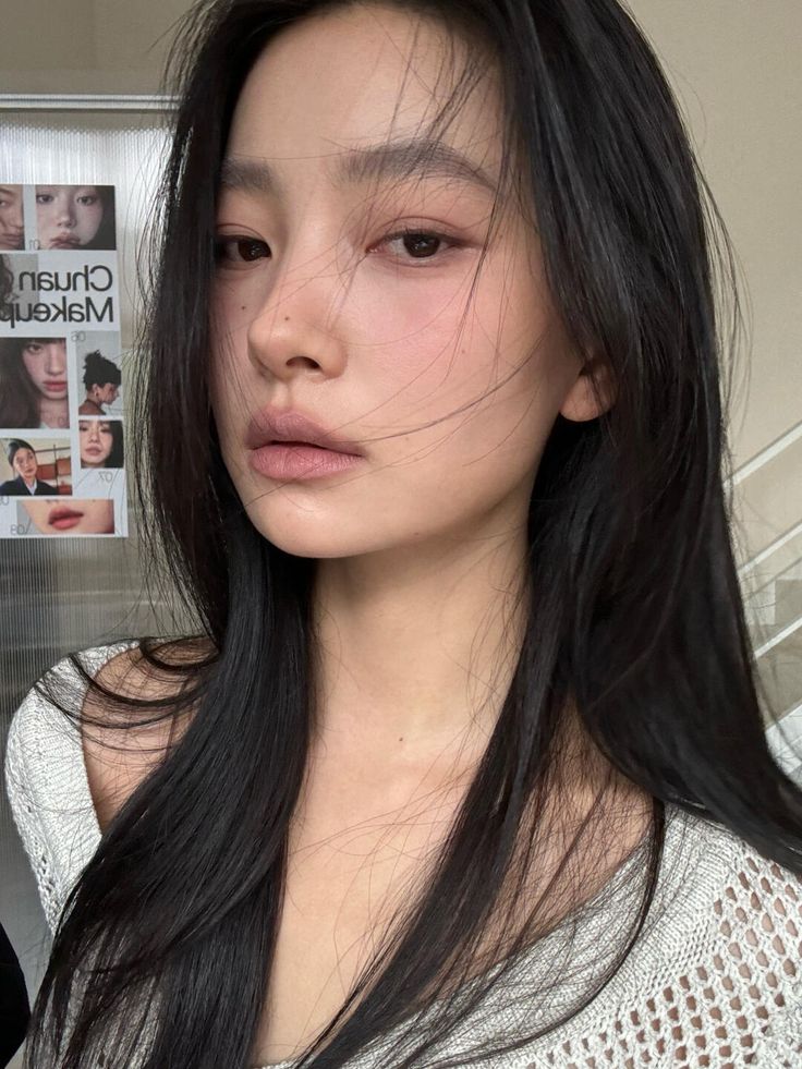 Blurred lips - Trend m&ocirc;i nh&ograve;e đang chiếm s&oacute;ng 2026 - Ảnh 10.