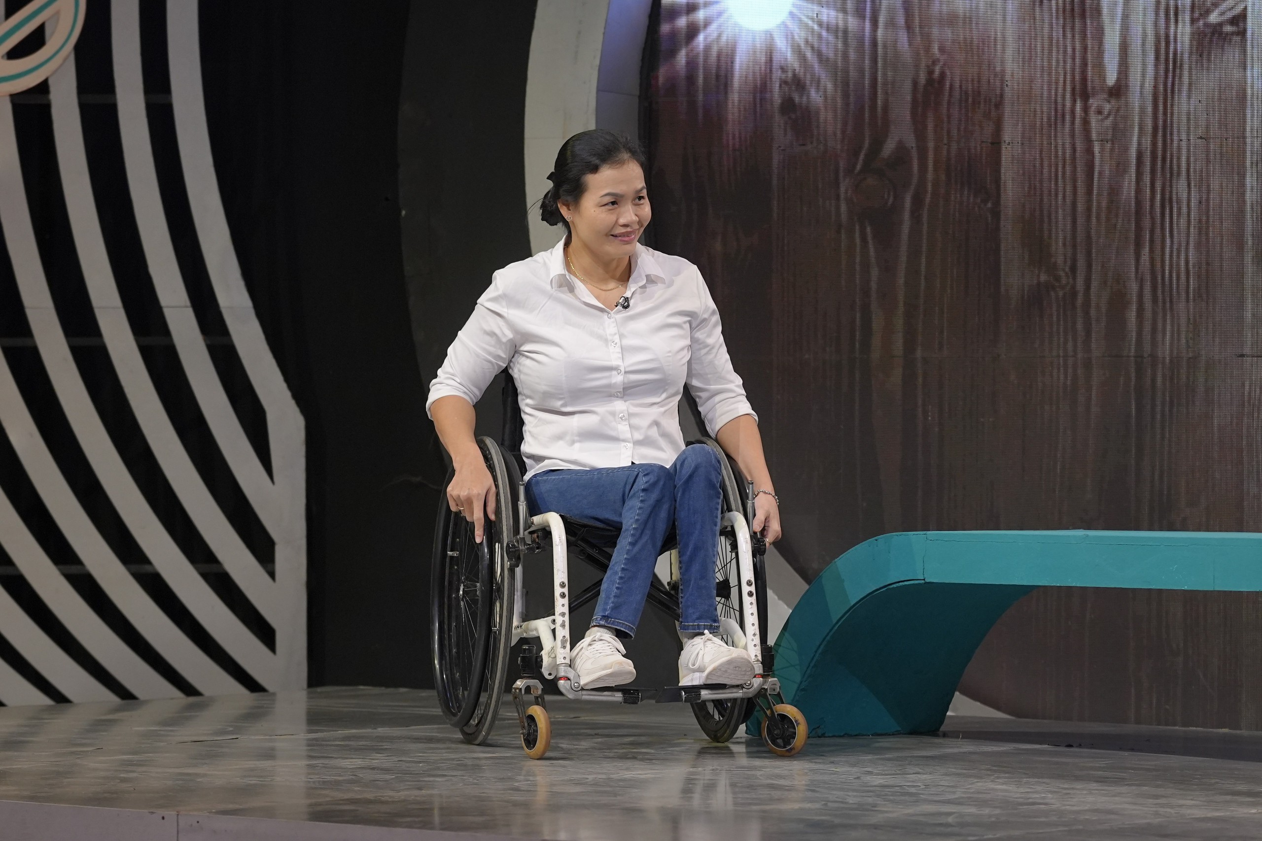 Hành trình từ cô bé khuyết tật đến "Nữ kình ngư" phá vỡ mọi giới hạn của Trịnh Thị Bích Như - Ảnh 1.