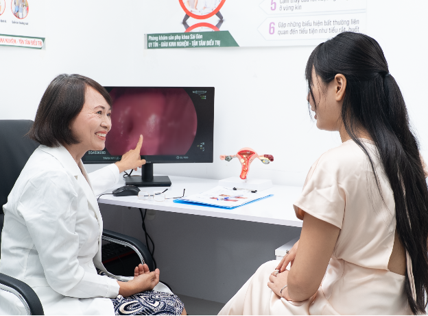 V&igrave; sao phụ nữ cần tầm so&aacute;t phụ khoa định kỳ? B&aacute;c sĩ Trần Thị Kim Phượng chia sẻ - Ảnh 4.