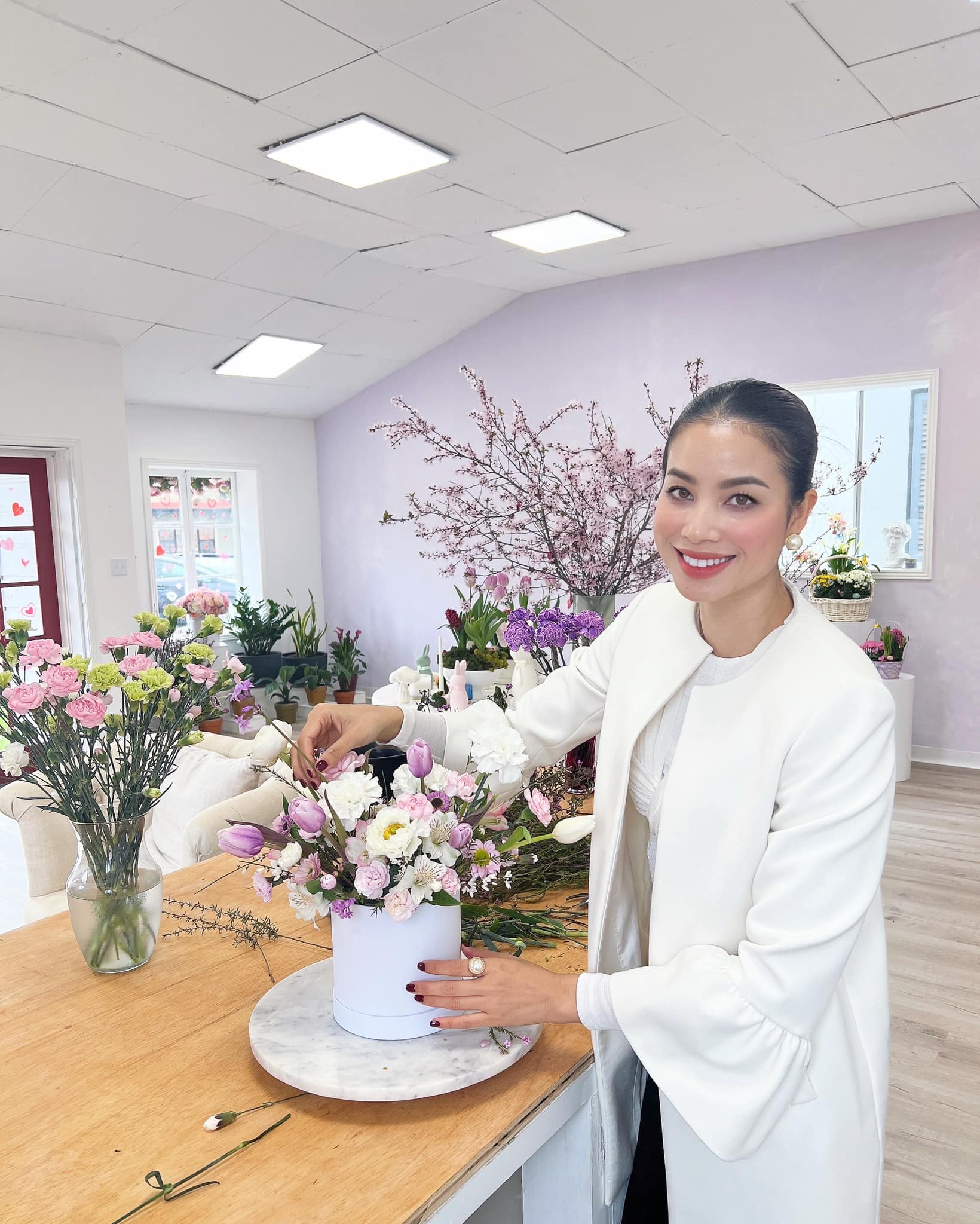 Phạm Hương tại Mỹ: Tổ ấm sang trọng v&agrave; cuộc sống b&igrave;nh y&ecirc;n b&ecirc;n gia đ&igrave;nh - Ảnh 7.