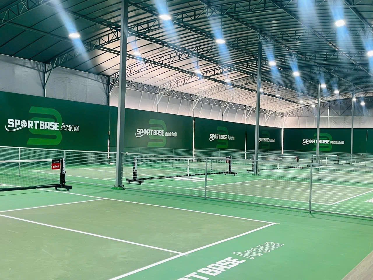 Cận cảnh s&acirc;n Pickleball lớn nhất H&agrave; Nội bị th&aacute;o dỡ Trong năm 2026 - Ảnh 6.