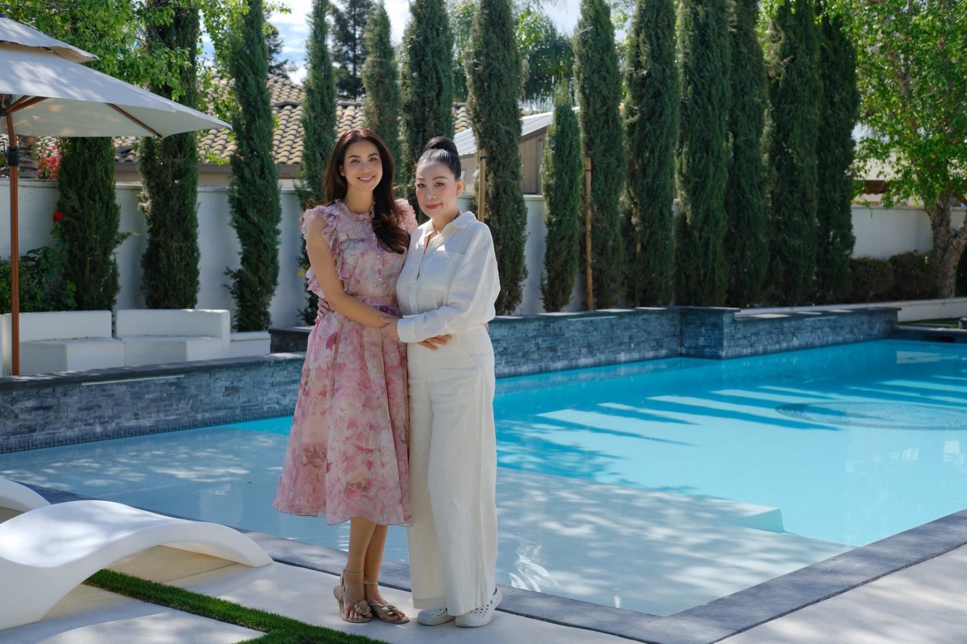 Phạm Hương tại Mỹ: Tổ ấm sang trọng v&agrave; cuộc sống b&igrave;nh y&ecirc;n b&ecirc;n gia đ&igrave;nh - Ảnh 2.