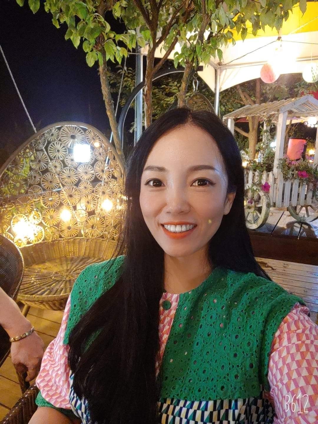 Sau tuổi 35, nhiều b&agrave; mẹ mới nhận ra: C&oacute; thu nhập ri&ecirc;ng kh&ocirc;ng chỉ l&agrave; tiền, m&agrave; l&agrave; sự tự tin - Ảnh 3.