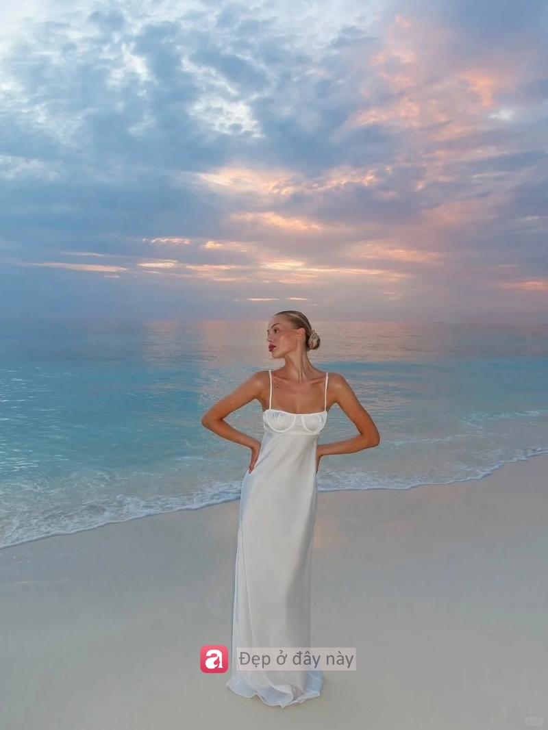 V&igrave; sao v&aacute;y trắng lu&ocirc;n l&agrave; &ldquo;qu&acirc;n b&agrave;i đắt gi&aacute;&rdquo; khi đi biển? - Ảnh 7.