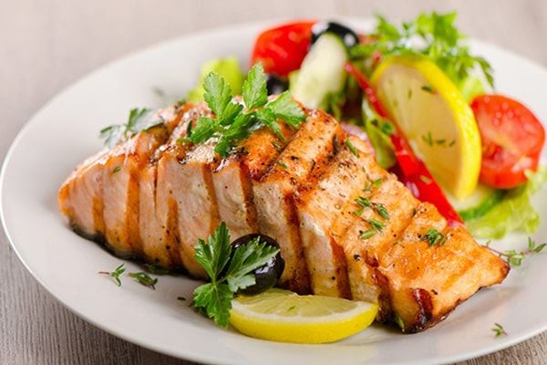 Nhiều người kiêng sai: Những món này ăn vào không béo mà còn giúp xuống cân - Ảnh 2.