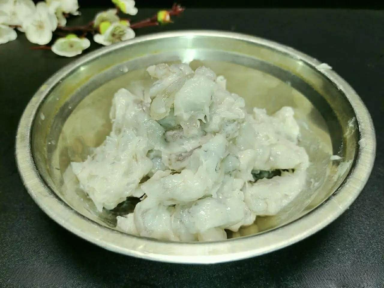 Cứ hễ h&ocirc;m n&agrave;o mẹ t&ocirc;i nấu m&oacute;n canh n&agrave;y l&agrave; cả nh&agrave; x&igrave; xụp h&uacute;p nước d&ugrave;ng sạch đến giọt cuối c&ugrave;ng- Ảnh 2.