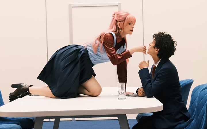 MV nhạc Việt g&acirc;y tranh c&atilde;i 2026: Nghệ thuật hay chi&ecirc;u tr&ograve; trong hậu trường? - Ảnh 2.