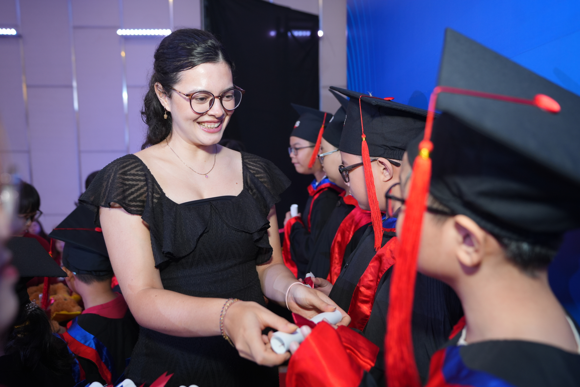 214 . 831 Học vi&ecirc;n sở hữu chứng chỉ Anh ngữ quốc tế tại VUS: Cửa ng&otilde; hội nhập 2026 - Ảnh 4.