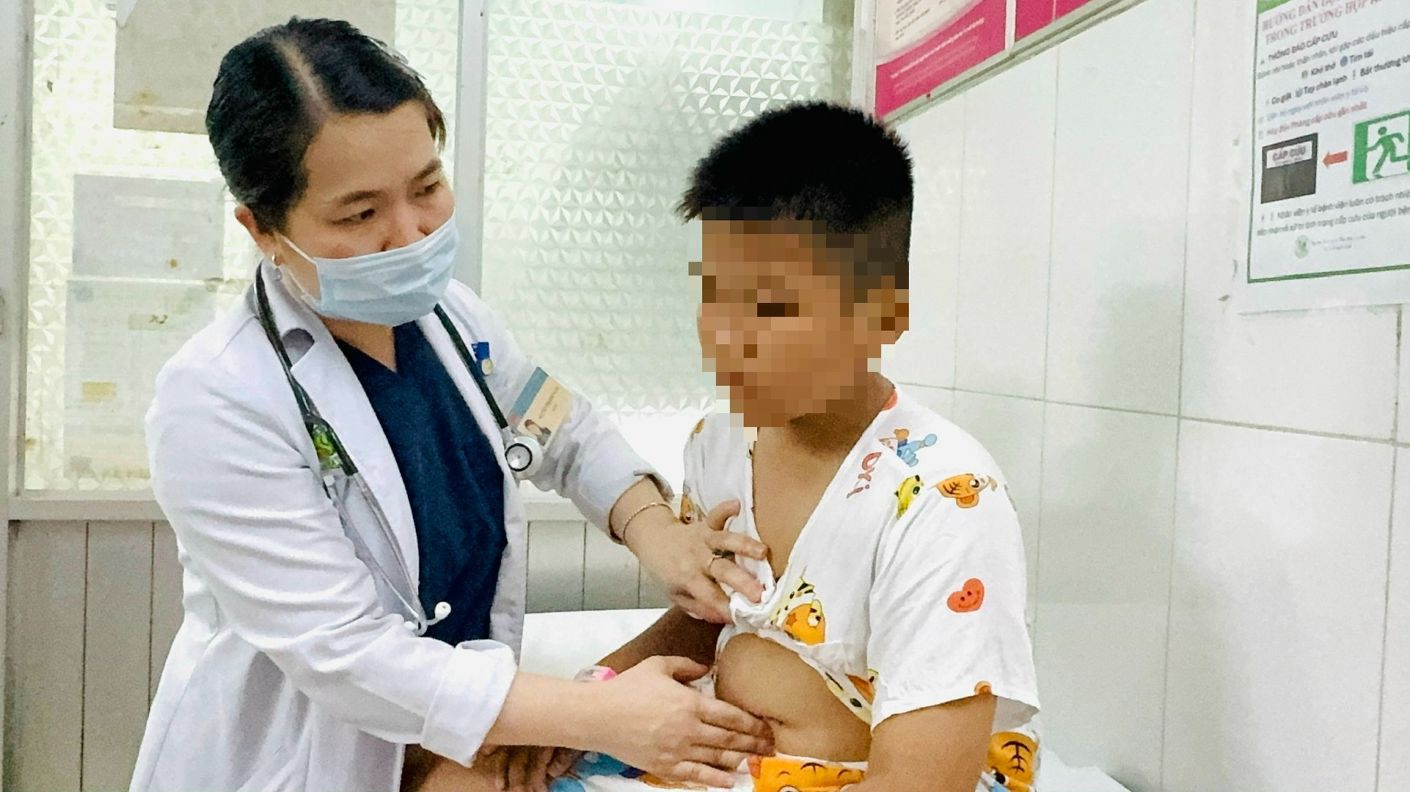 Kết luận của UBND TPHCM về vụ việc nghi ngờ ngộ độc thực phẩm  - Ảnh 2.