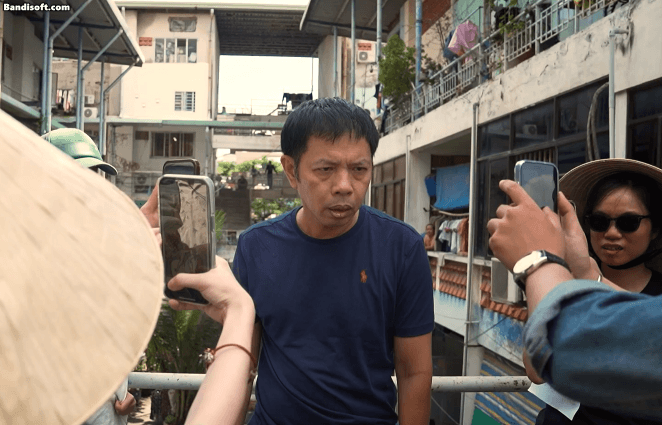 Th&aacute;i h&ograve;a diễn xuất đỉnh cao trong phim Anh H&ugrave;ng l&agrave;m kh&aacute;n giả sởn gai ốc - Ảnh 6.