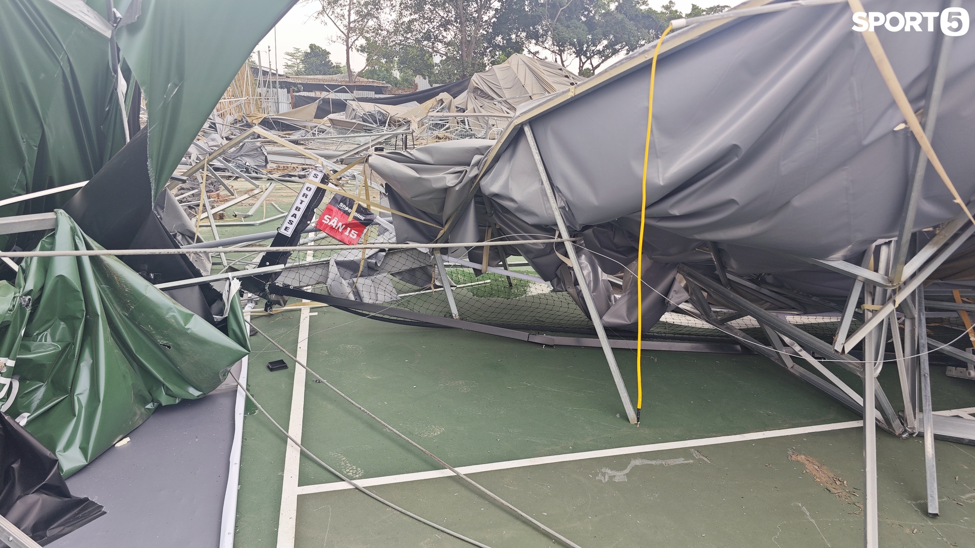 Cận cảnh s&acirc;n Pickleball lớn nhất H&agrave; Nội bị th&aacute;o dỡ Trong năm 2026 - Ảnh 2.