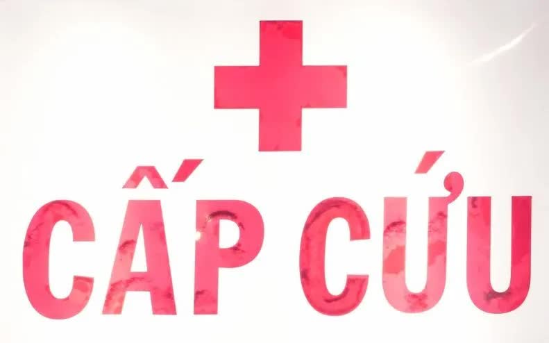 Cảnh b&aacute;o ngộ độc aceton ở trẻ nhỏ: Nguy hiểm tiềm ẩn trong sinh hoạt gia đ&igrave;nh 2026 - Ảnh 1.