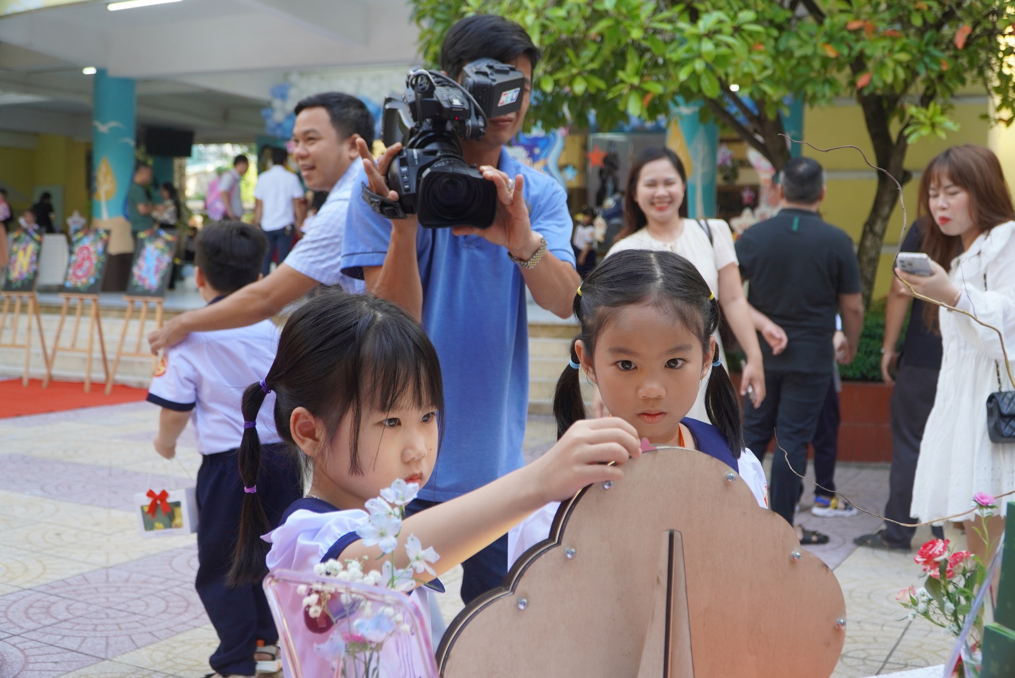 Chi tiết quy tr&igrave;nh đăng k&yacute; tuyển sinh đầu cấp phụ huynh cần lưu &yacute; để kh&ocirc;ng bị trượt nguyện vọng - Ảnh 1.