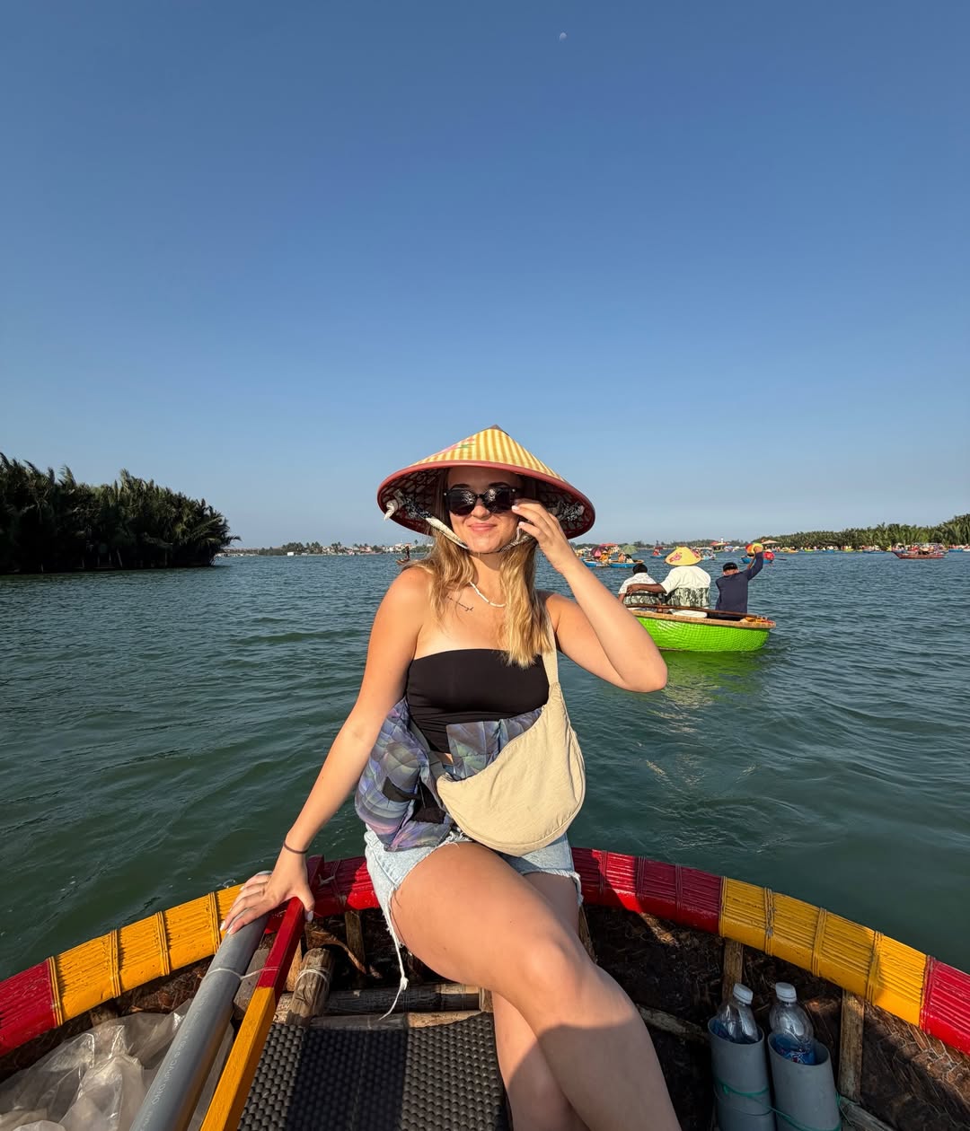i-think-the-last-slide-is-my-favhoian-vietnam-travel-coconutboat-backpacking-1776261688687-17762616890351890499579-1776300610713-17763006123441766043810.jpg
