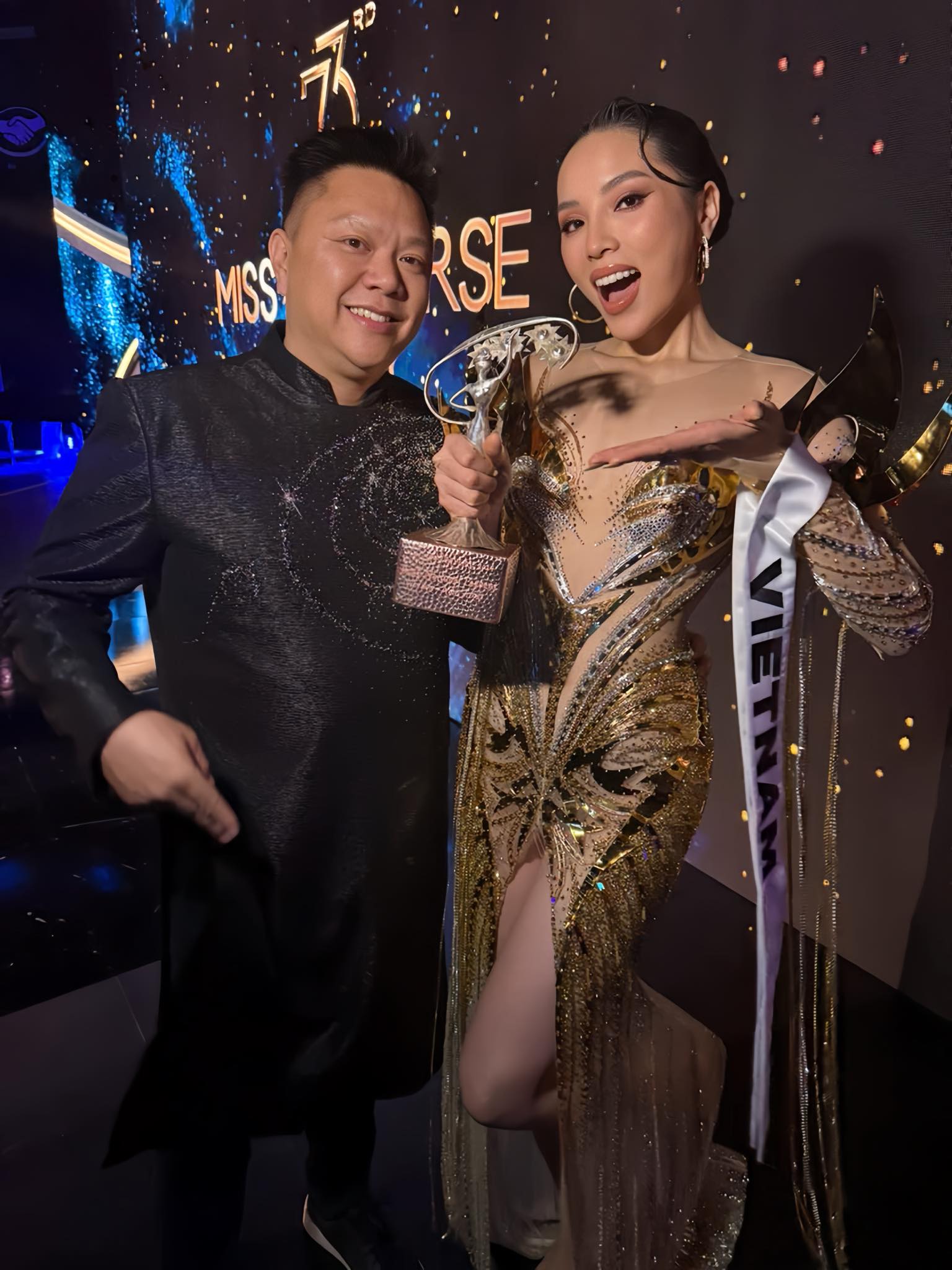Chủ tịch Miss Universe Vietnam từ bỏ bản quyền v&agrave; sự minh bạch về Hương Giang - Ảnh 3.