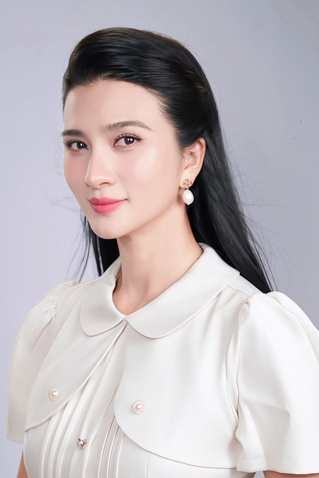 Kim Tuyến v&agrave; h&agrave;nh tr&igrave;nh l&agrave;m mẹ đơn th&acirc;n 19 năm: Đẹp v&agrave; tự tin ở tuổi 39 - Ảnh 2.