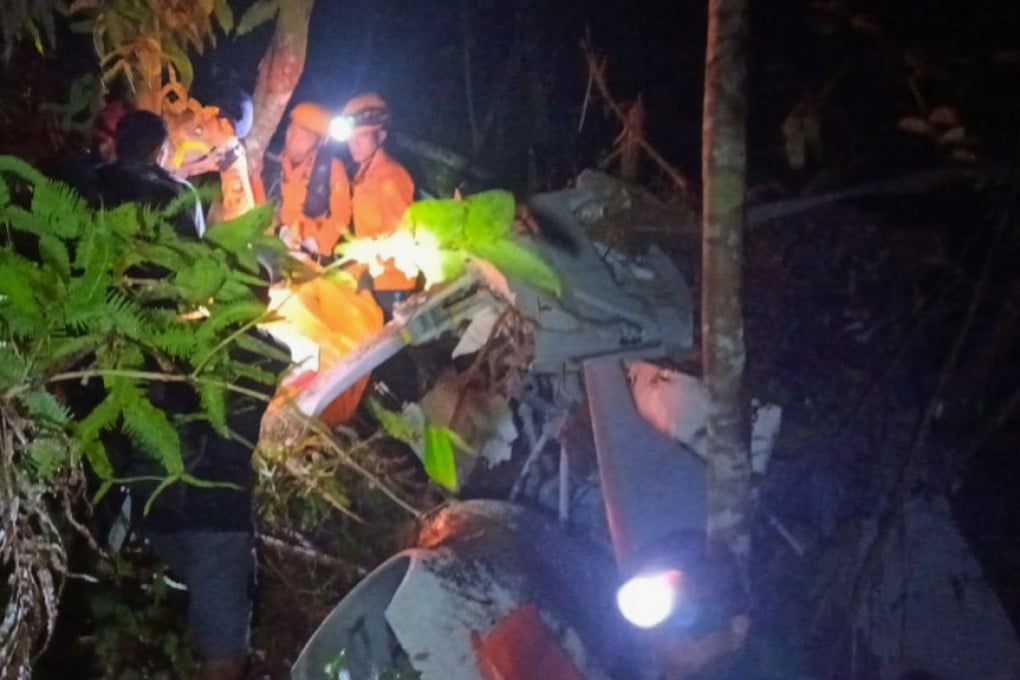 Vụ tai nạn trực thăng Airbus H130 tại Indonesia: 8 người thiệt mạng sau 5 ph&uacute;t cất c&aacute;nh - Ảnh 2.