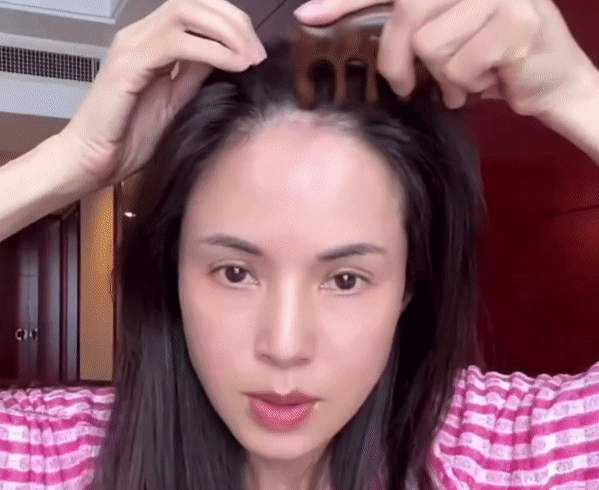 59 tuổi gần như không có tóc bạc! Lý Nhược Đồng truyền dạy 2 bước 