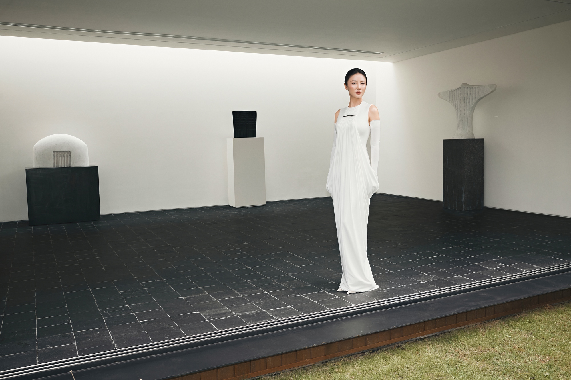 Văn Mai Hương ph&oacute;ng kho&aacute;ng v&agrave; đa diện trong BST thời trang &ldquo;The Verge&rdquo; - Ảnh 8.