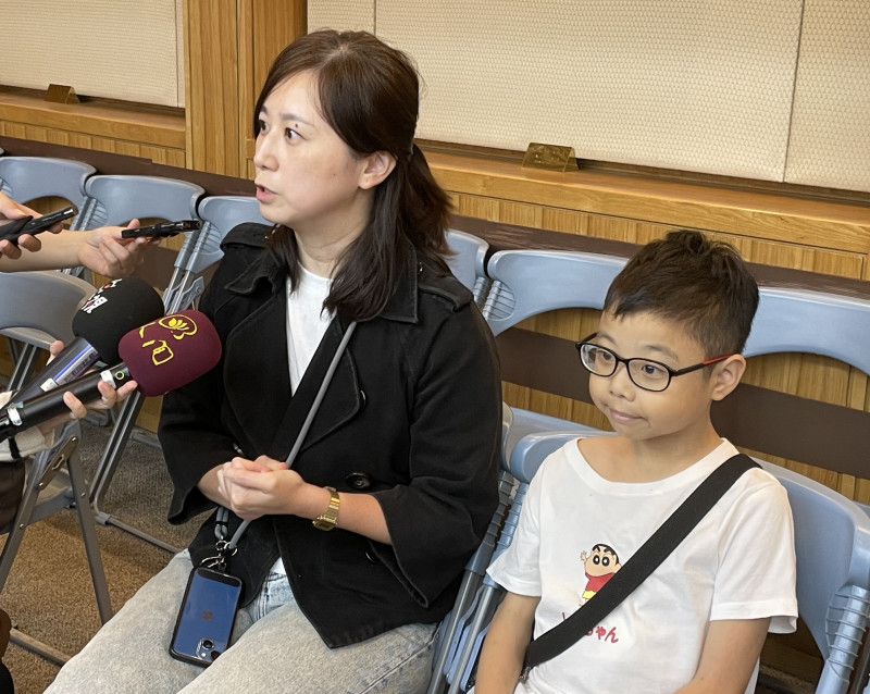 Cặp vợ chồng hiến tạng cứu sống con trai 12 tuổi mắc bệnh hiếm năm 2026 - Ảnh 2.