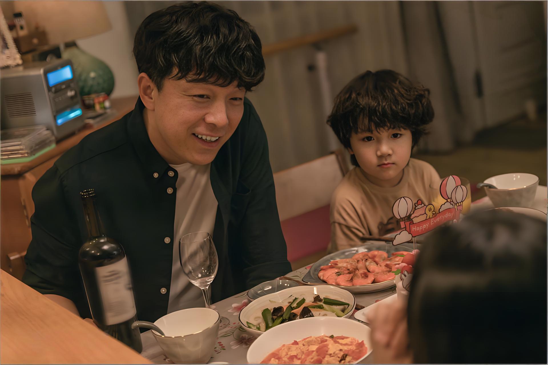 Mẹ v&agrave; b&eacute;: C&acirc;u chuyện cảm động về đam m&ecirc; v&agrave; sự hỗ trợ trong việc học của trẻ - Ảnh 2.