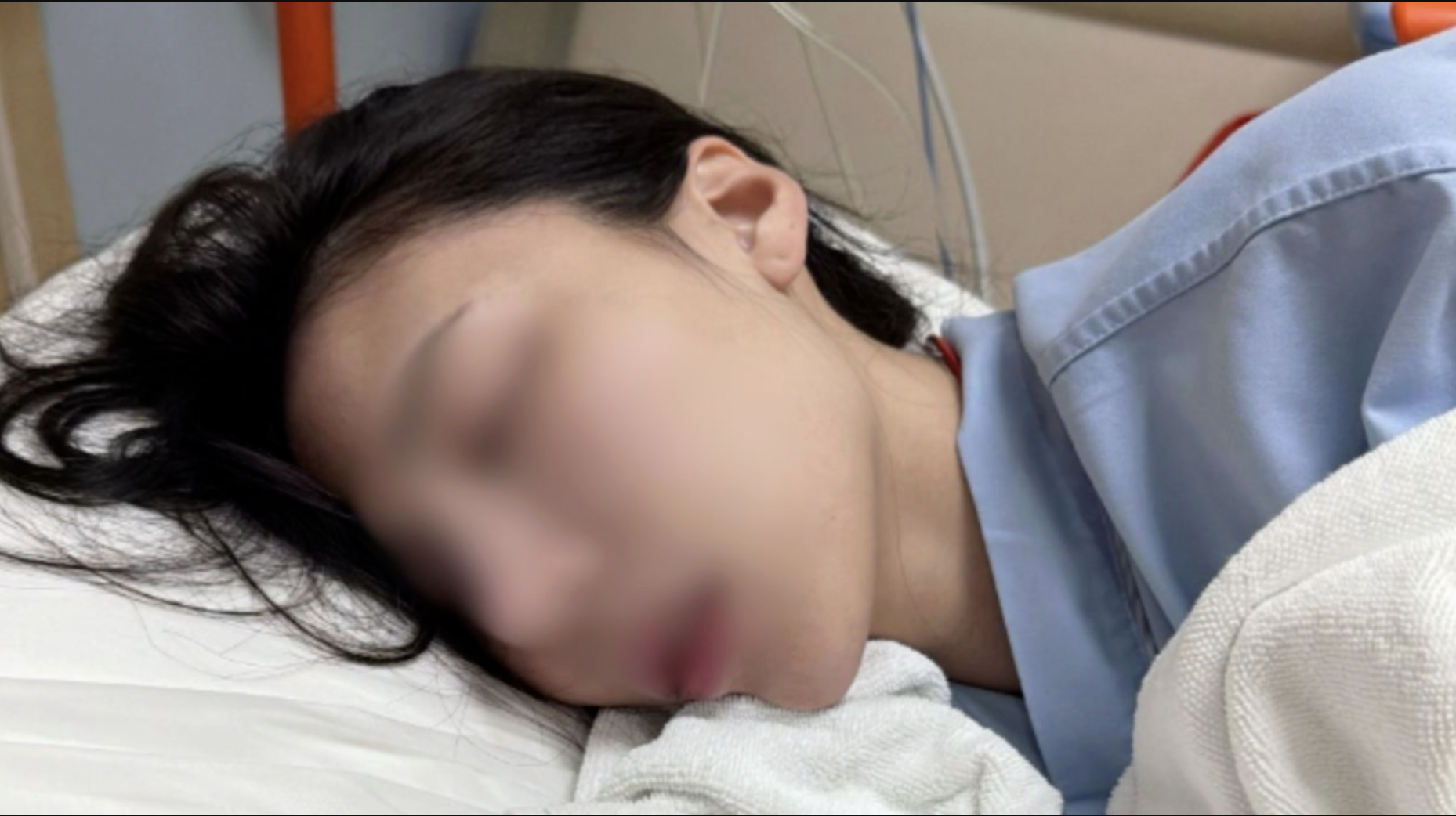 Cảnh b&aacute;o t&igrave;nh trạng bị bắn thuốc m&ecirc; qua s&uacute;ng nước trong lễ hội Songkran 2026 - Ảnh 1.