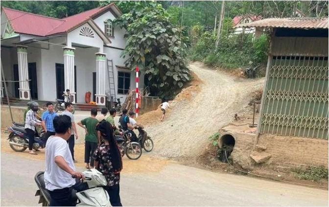 Nghi &aacute;n bố đ&aacute;nh con trai 12 tuổi tử vong ở L&agrave;o Cai g&acirc;y chấn động x&atilde; hội - Ảnh 2.