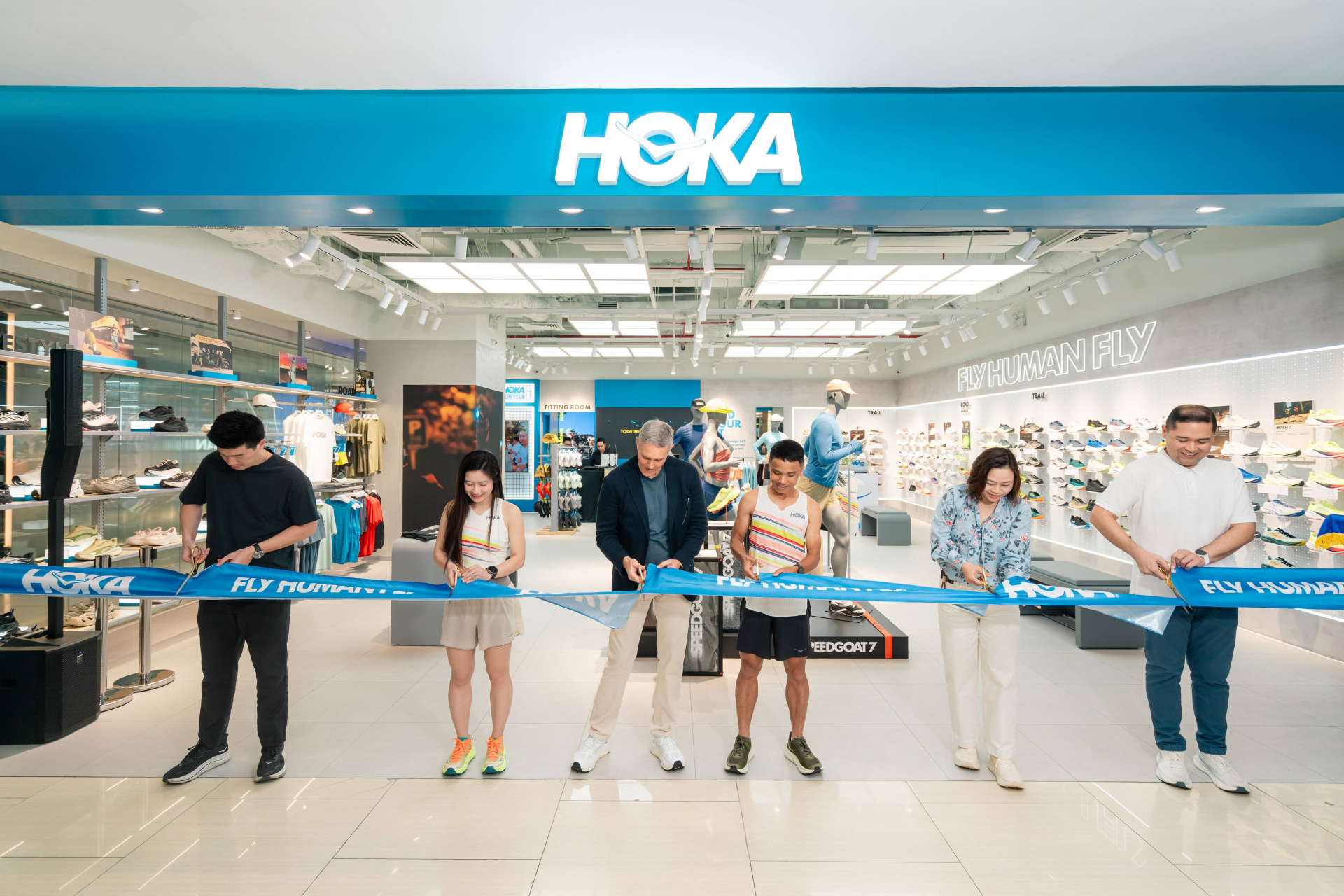 H&agrave;ng ch&iacute;nh h&atilde;ng gi&agrave;y HOKA đến H&agrave; Nội: Kh&aacute;m ph&aacute; phong c&aacute;ch chạy mới năm 2026 - Ảnh 5.