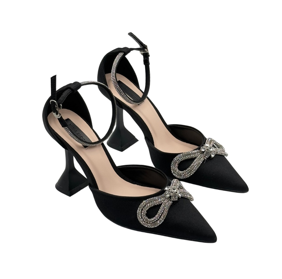 Gi&agrave;y cao g&oacute;t đ&iacute;nh nơ vừa sang vừa điệu được Jennie, Jisoo v&agrave; loạt nh&agrave; mốt lăng x&ecirc; miệt m&agrave;i - Ảnh 9.